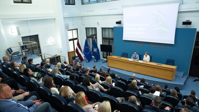 Pārrunā uzņēmēju iesaistes iespējas Latvijas prezidentūras ES Padomē sagatavošanā 